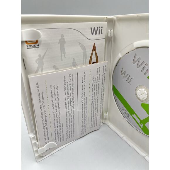 Wii Fit (Nintendo Wii, 2008), Complete with Manual, Tested, Free S&H. - Picture 5 of 9